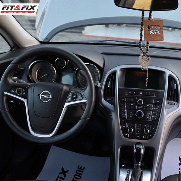 OPEL Astra 2015